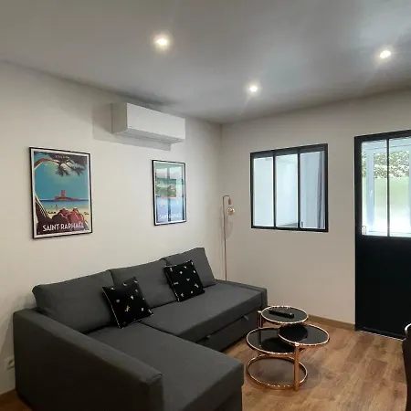 Honore, Veritable Tout A Pied, Plein Centre-ville, Plage A 5min A Pied *