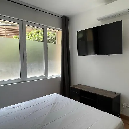Appartement Honore, Véritable Tout à Pied, Plein Centre-ville, Plage à 5min à Pied *