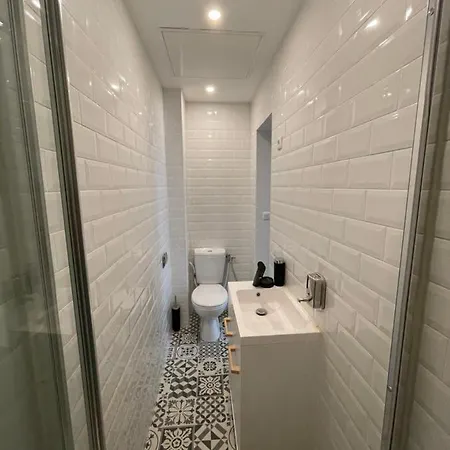 Honore, Veritable Tout A Pied, Plein Centre-ville, Plage A 5min A Pied Apartment Saint-Raphaël