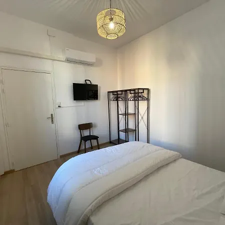 Appartement Honore, Véritable Tout à Pied, Plein Centre-ville, Plage à 5min à Pied *