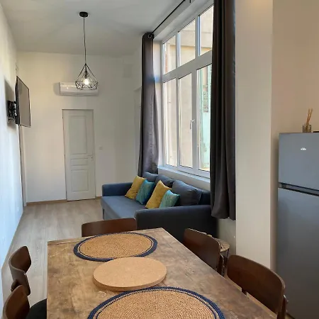 Honore, Véritable Tout à Pied, Plein Centre-ville, Plage à 5min à Pied Appartement *