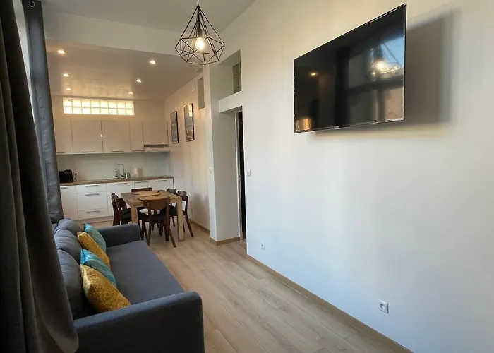 Апартаменты Honore, Veritable Tout A Pied, Plein Centre-ville, Plage A 5min A Pied *